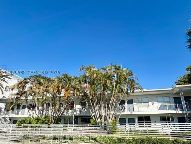 2445 Lake Pancoast Dr – photo 1