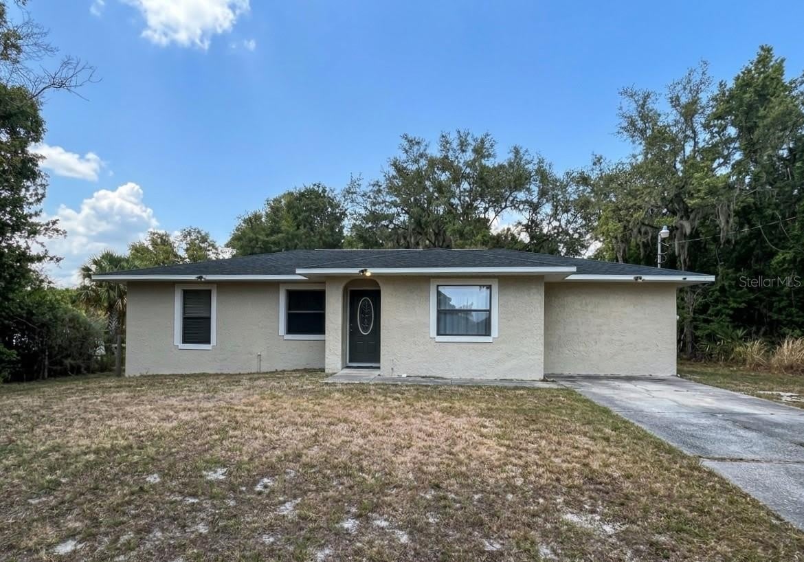636 RAINBOW Boulevard – photo 1 of 13