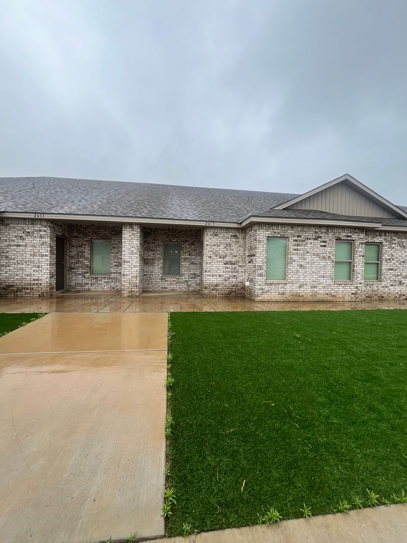 Escape The Ordinary In Viridian Townhomes – photo 1 of 211