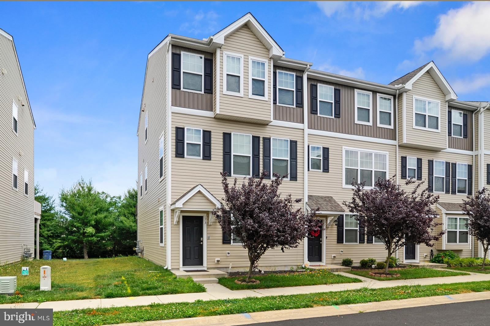 173 TIDBURY Crossing – photo 1 of 12