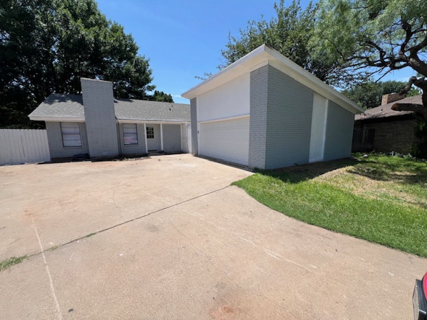 4826 Stonecrest – photo 1