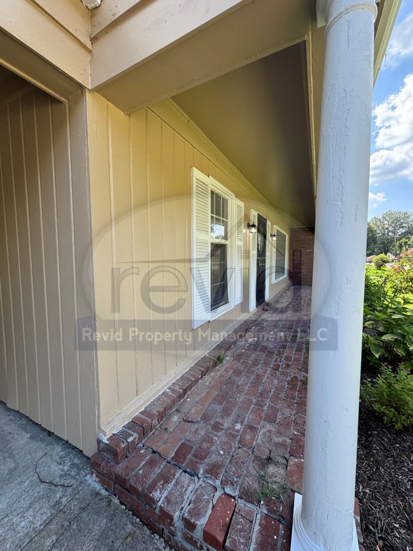 5467 Derron Ave. – photo 1