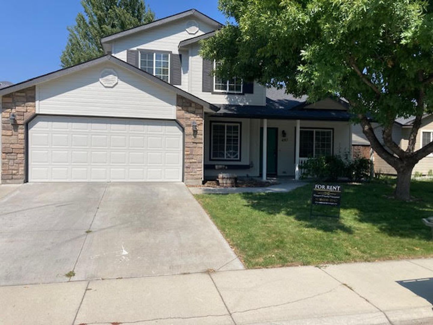 Great location in Meridian 4 bed 2.5 bath home – photo 1