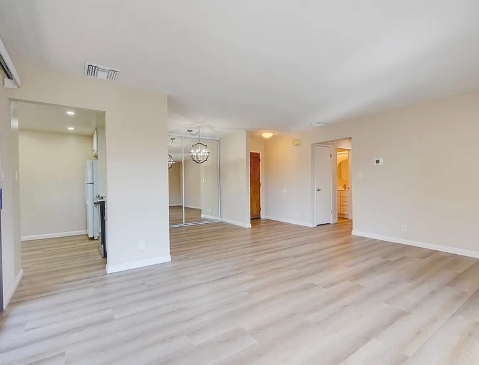 2415 Horizon Lane – photo 1