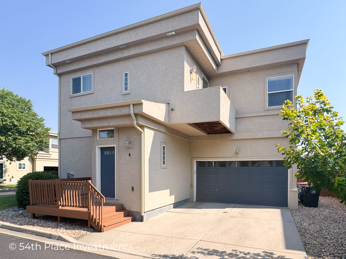 8229 West 54th Avenue – photo 1
