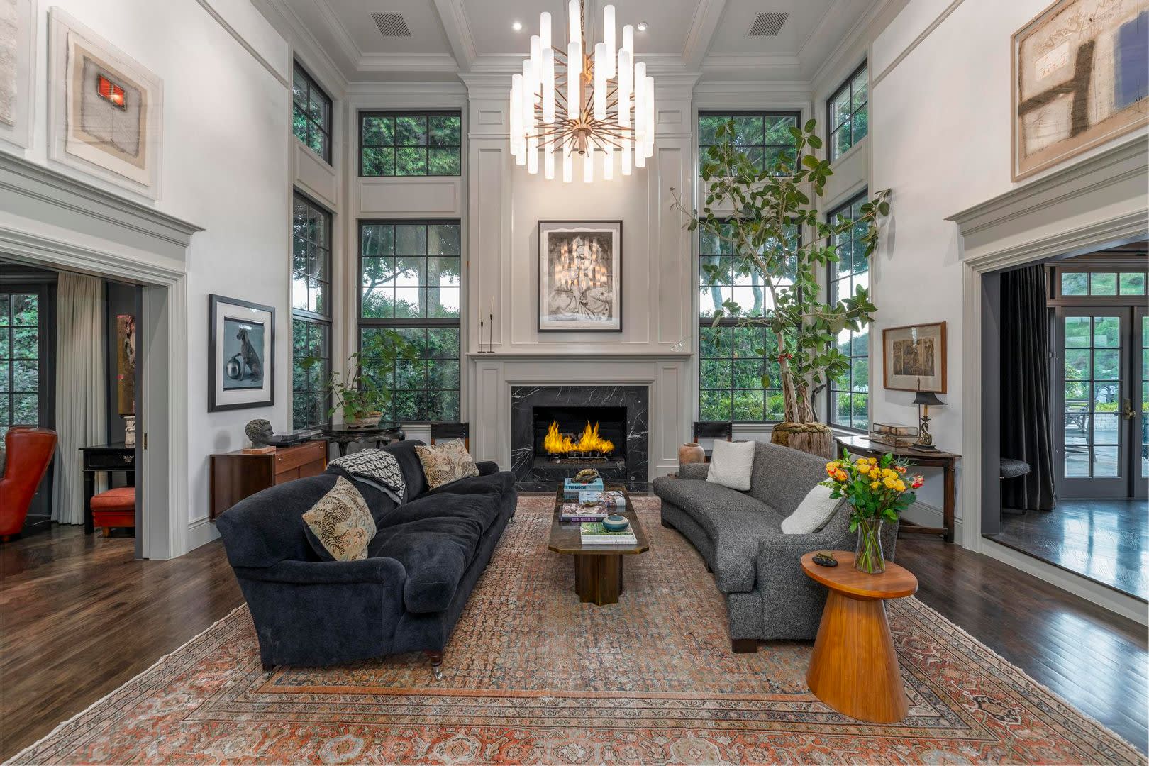Furnished Hollywood Hills Estate Summer Rental With Panoramic City Views Gym Spa Pool – photo 1