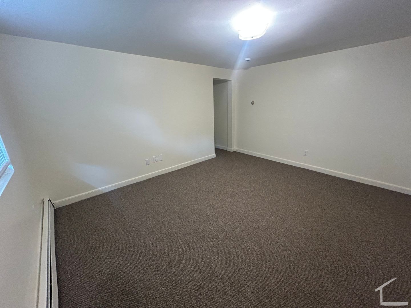 46 Rumford Ave #2B Waltham MA 02453 – photo 1 of 6
