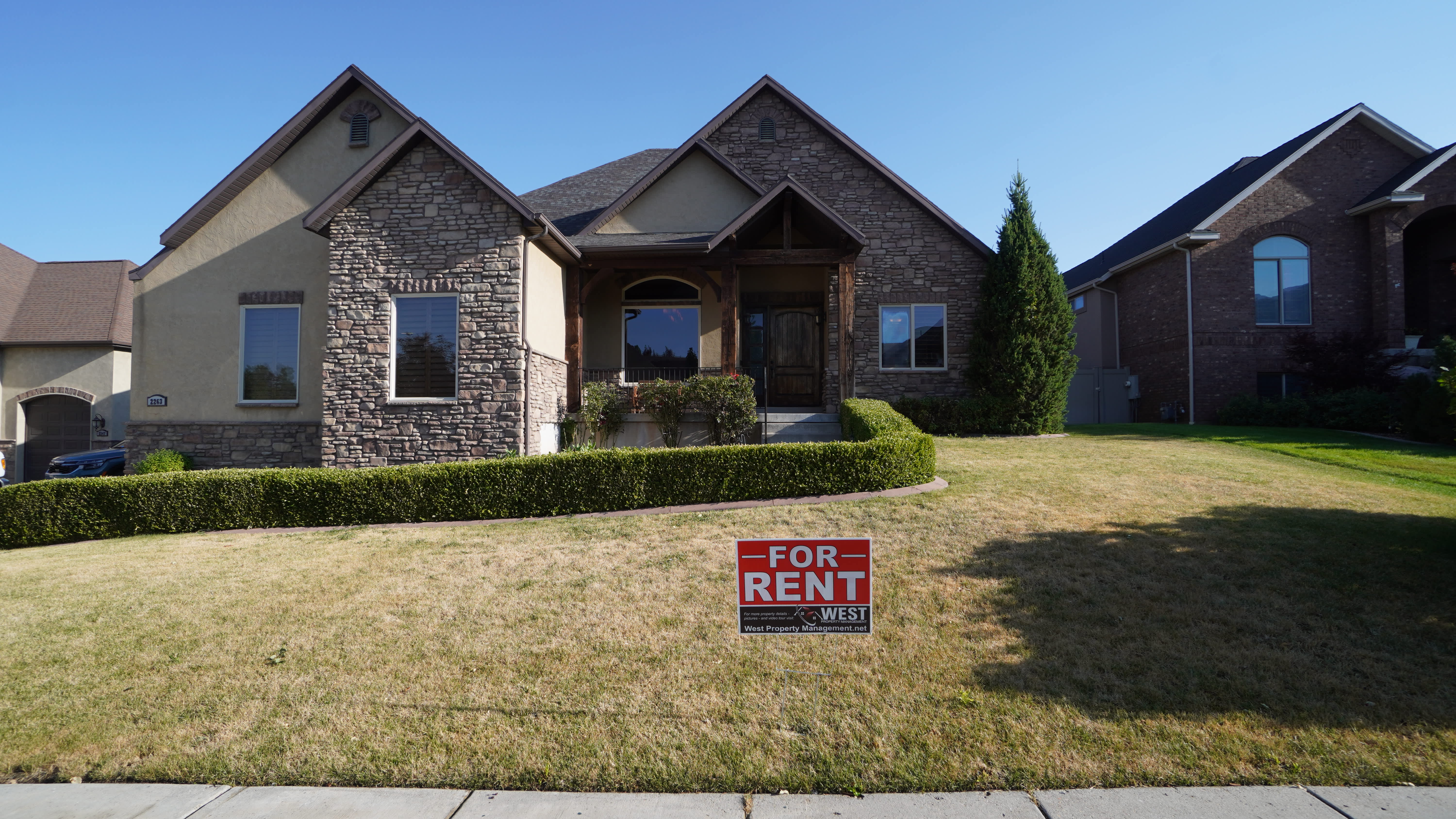 2263 E 425 N – photo 1