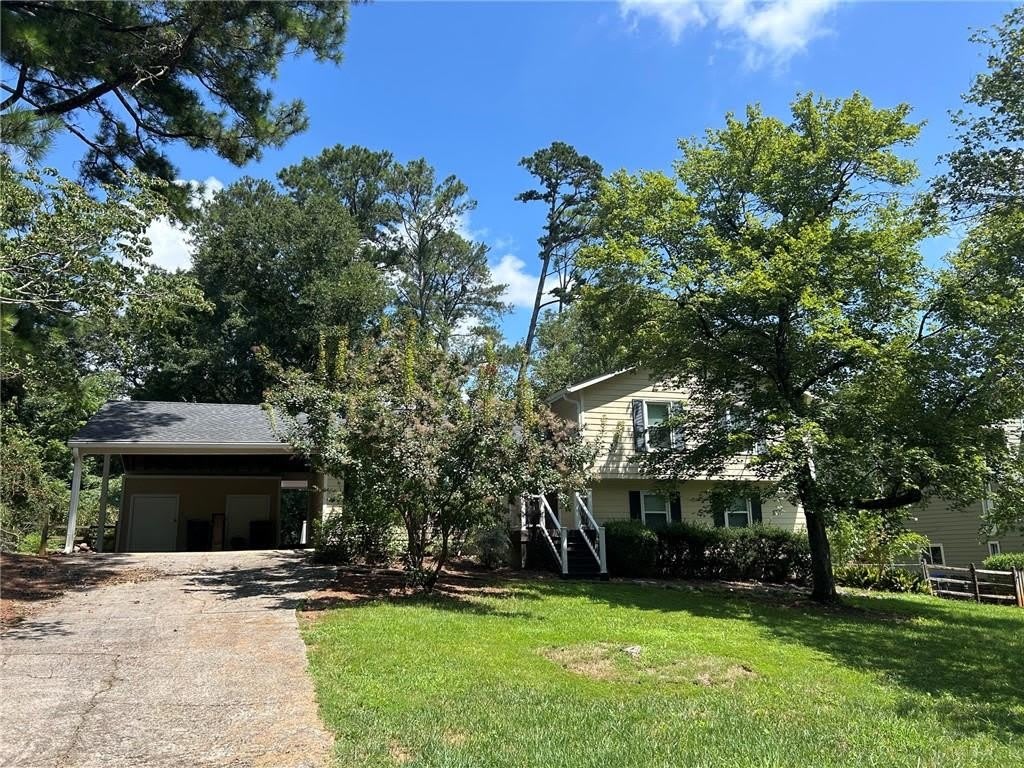 9775 Loblolly Lane – photo 1 of 356