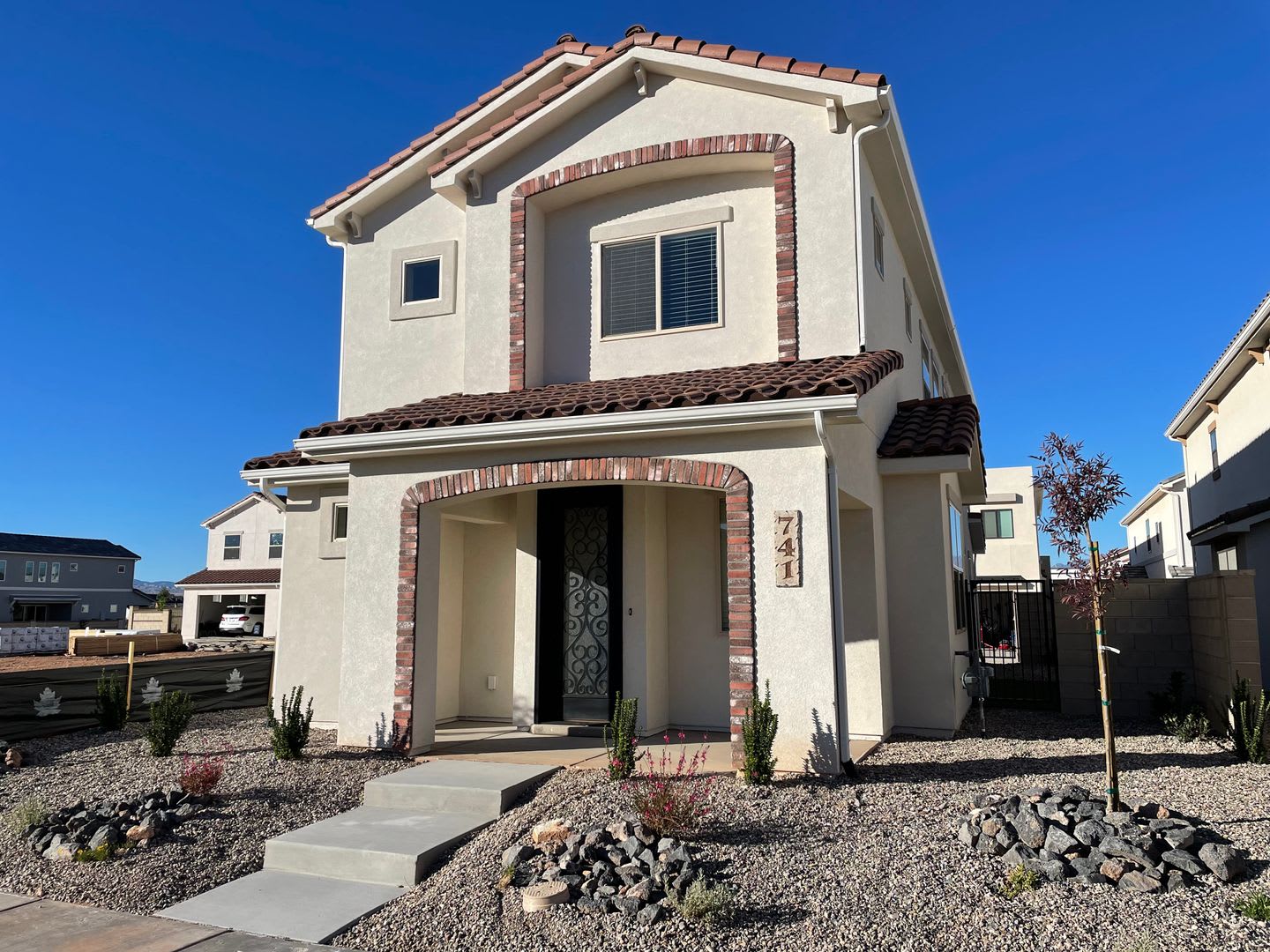 Desert Color Home – photo 1