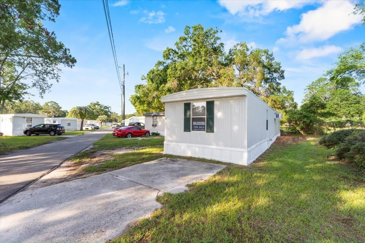 10166 103rd Street – photo 1
