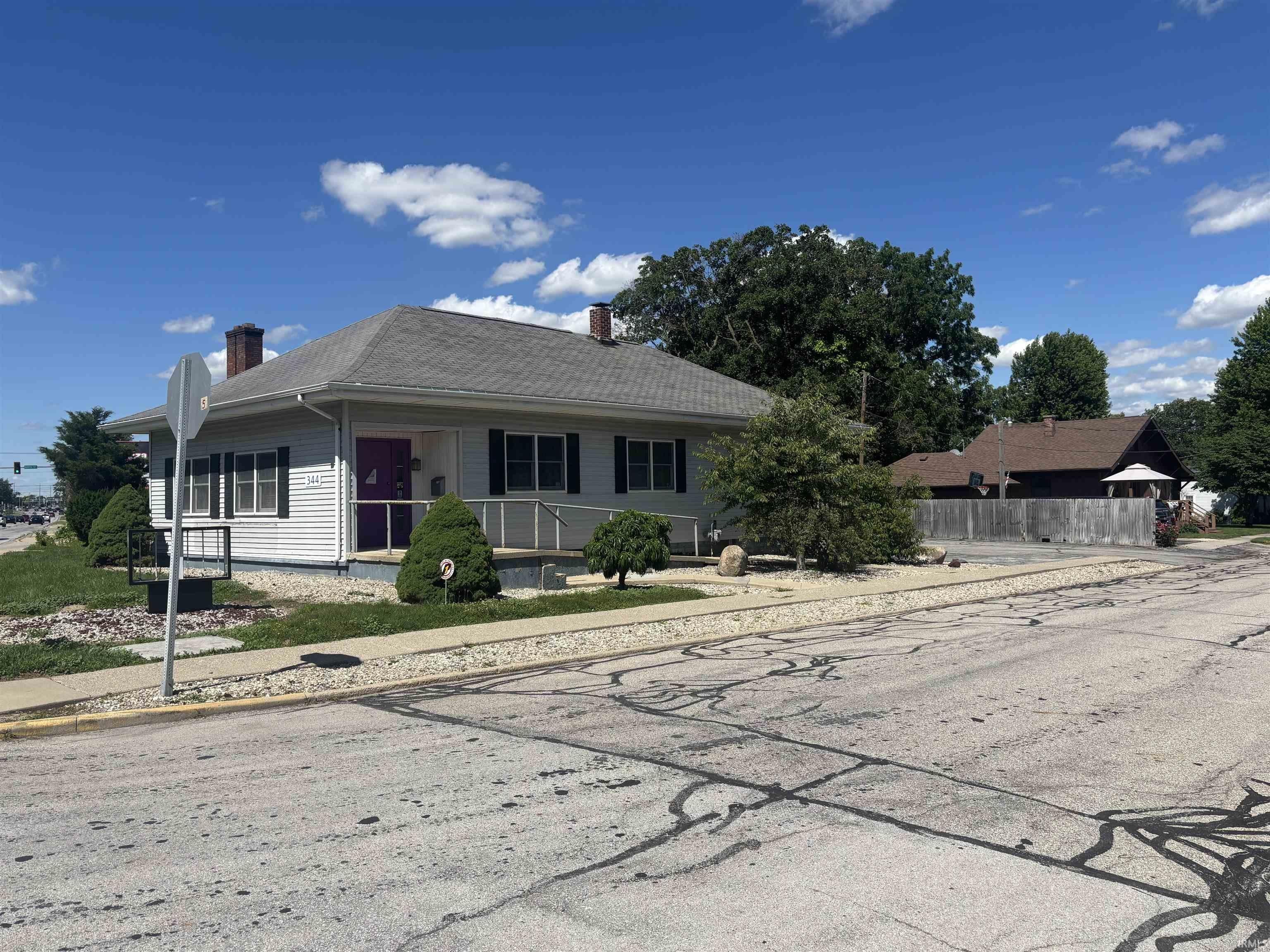 344 N Main Street – photo 1 of 10