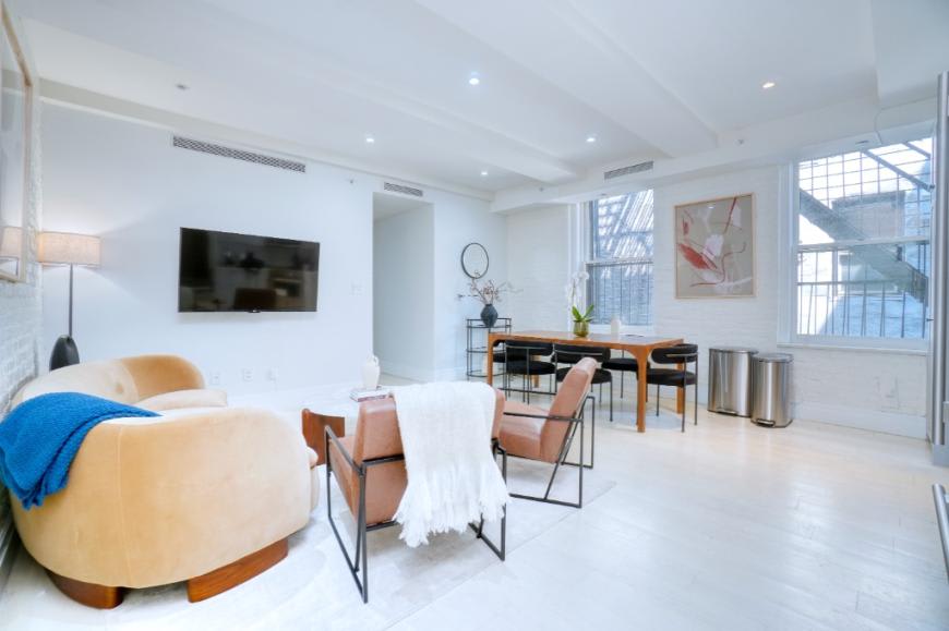 43 West 27Th Street – photo 1