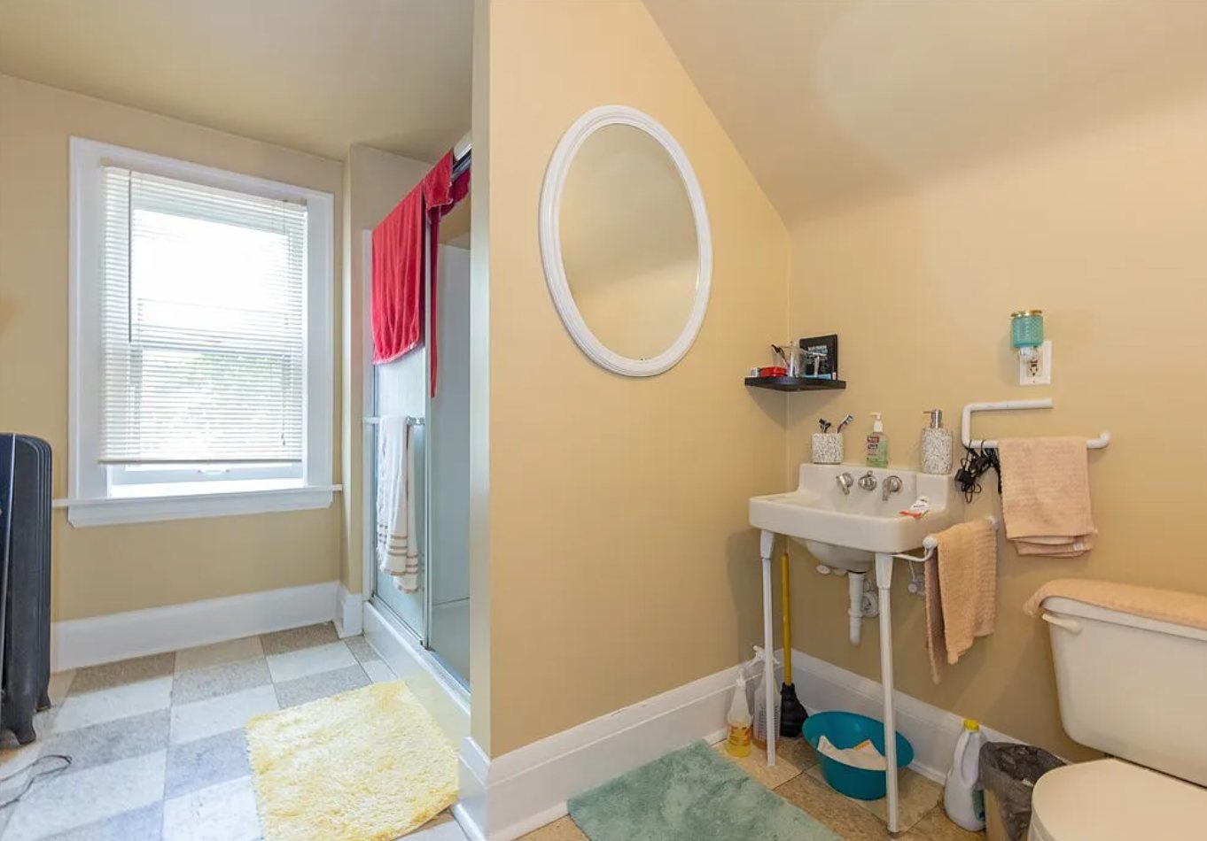 2460 Euclid Heights Boulevard – photo 1 of 5
