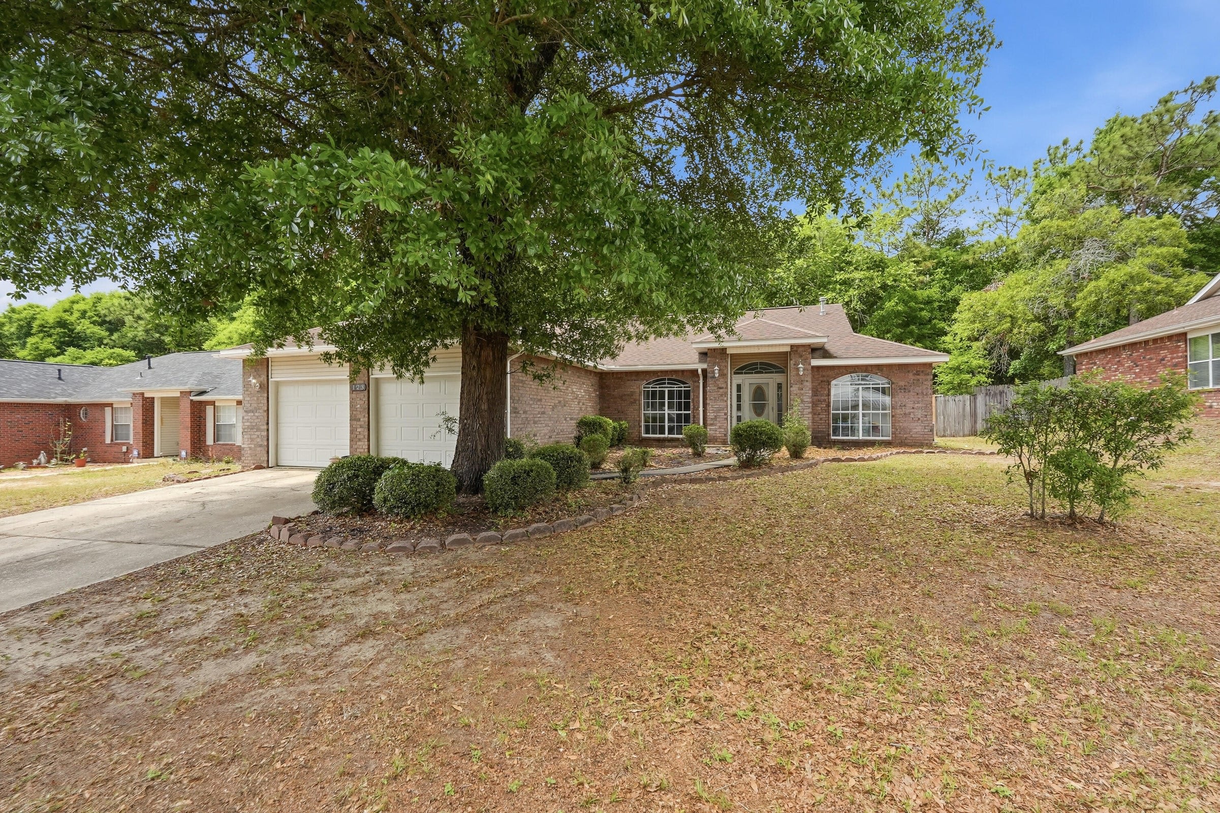 123 Steeplechase Drive – photo 1