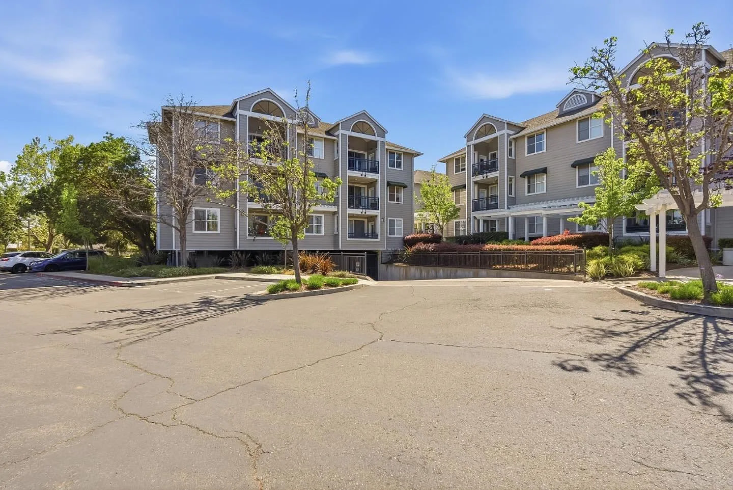1982 W Bayshore Rd Apt 310 – photo 1 of 47