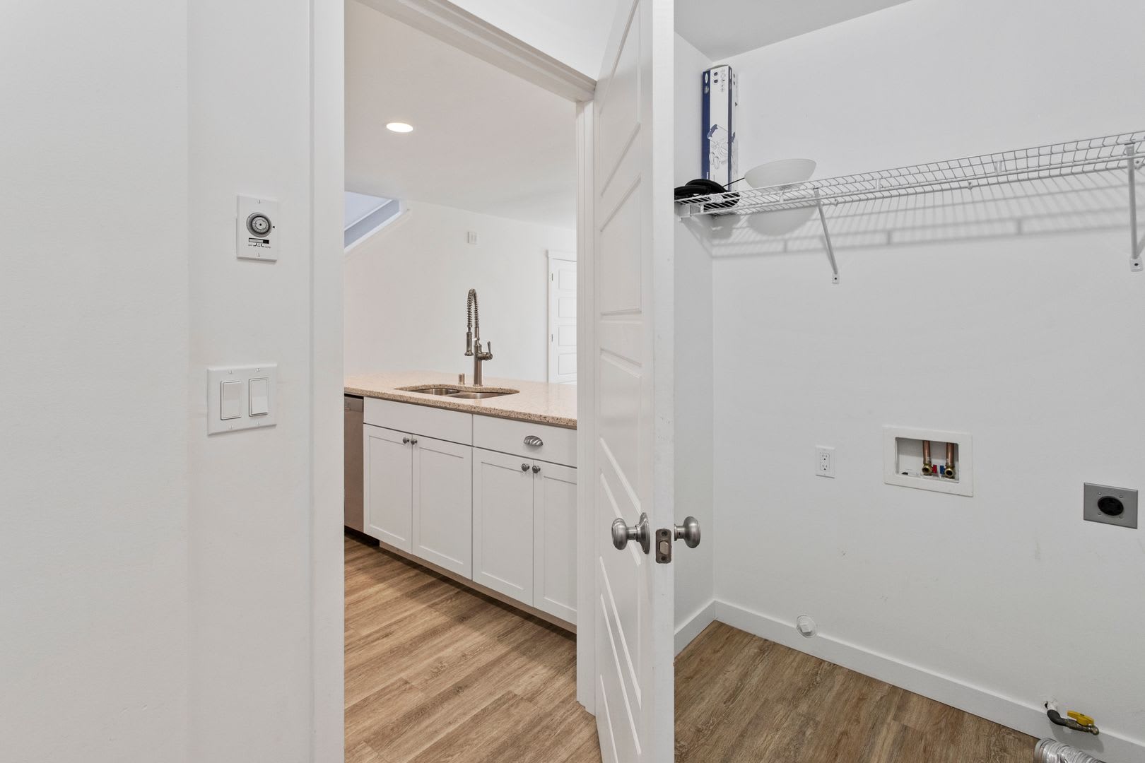 4 Bed 2.5 Bath – photo 1
