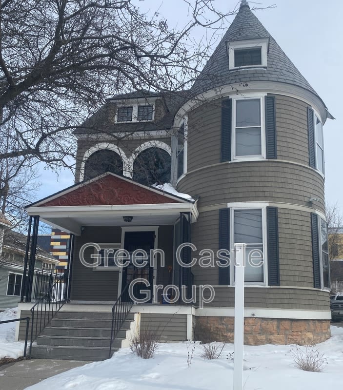96 South Union Street – photo 1