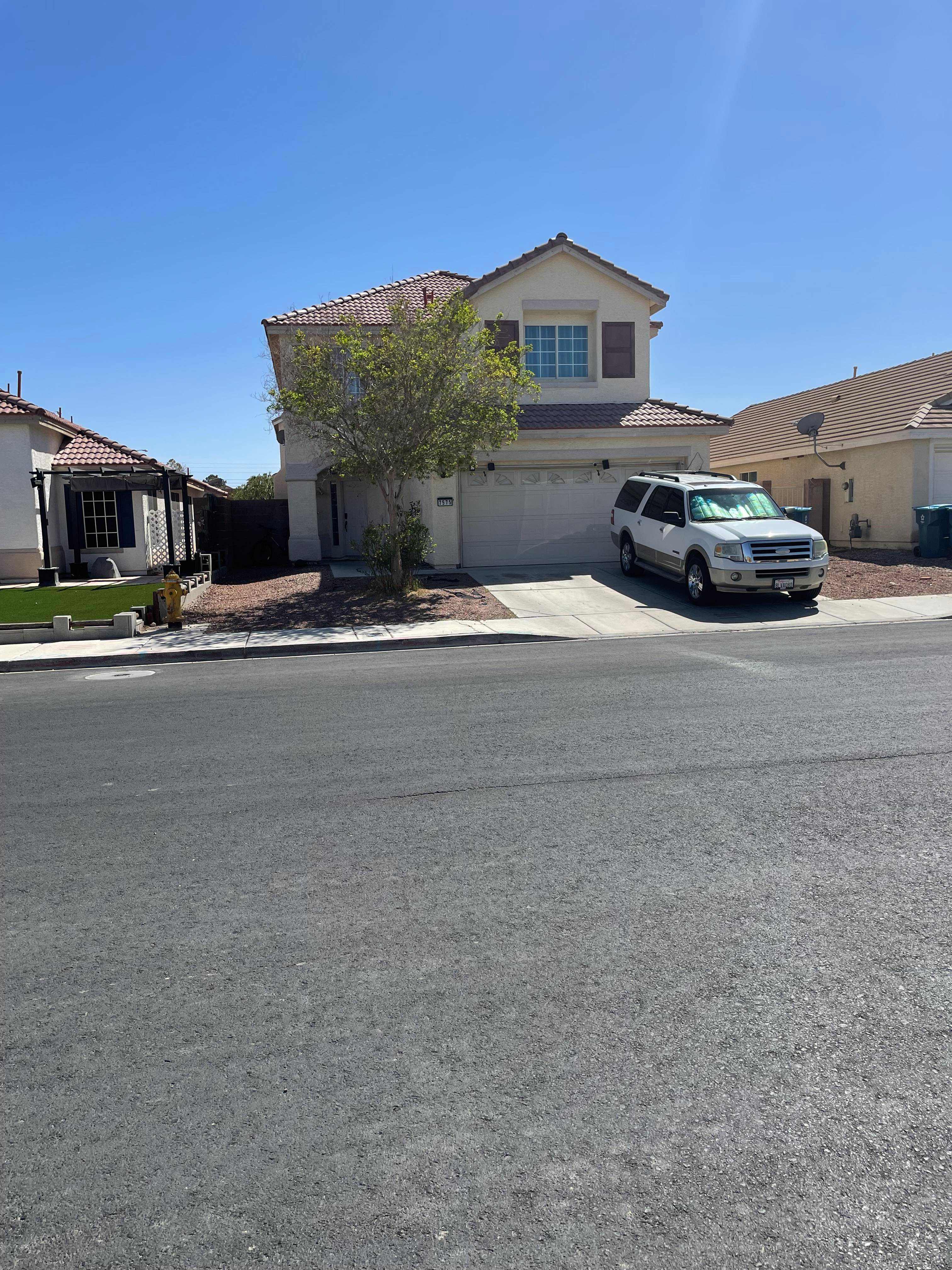 7575 W Diablo Dr – photo 1