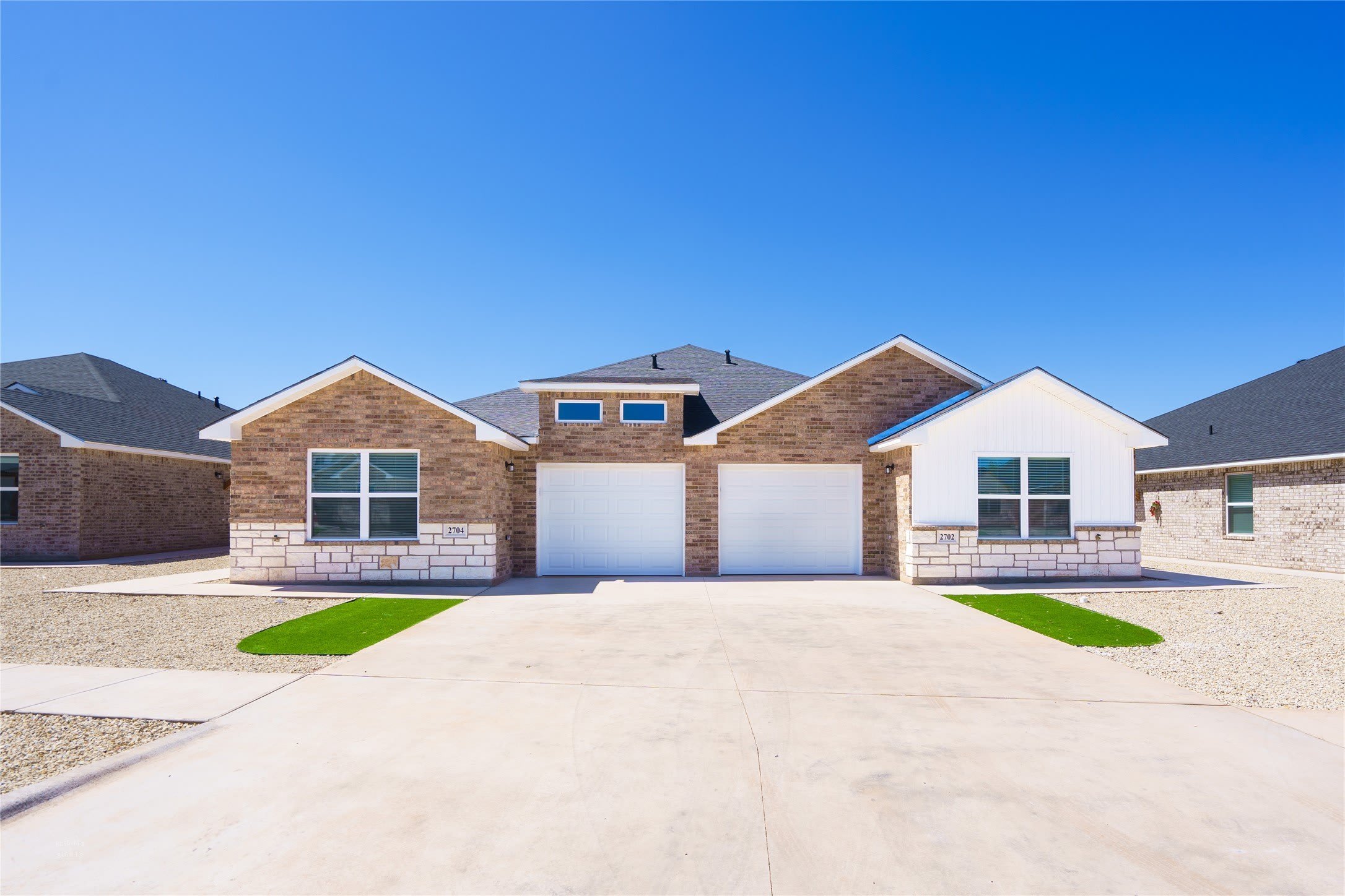 2704 Roman Lane – photo 1