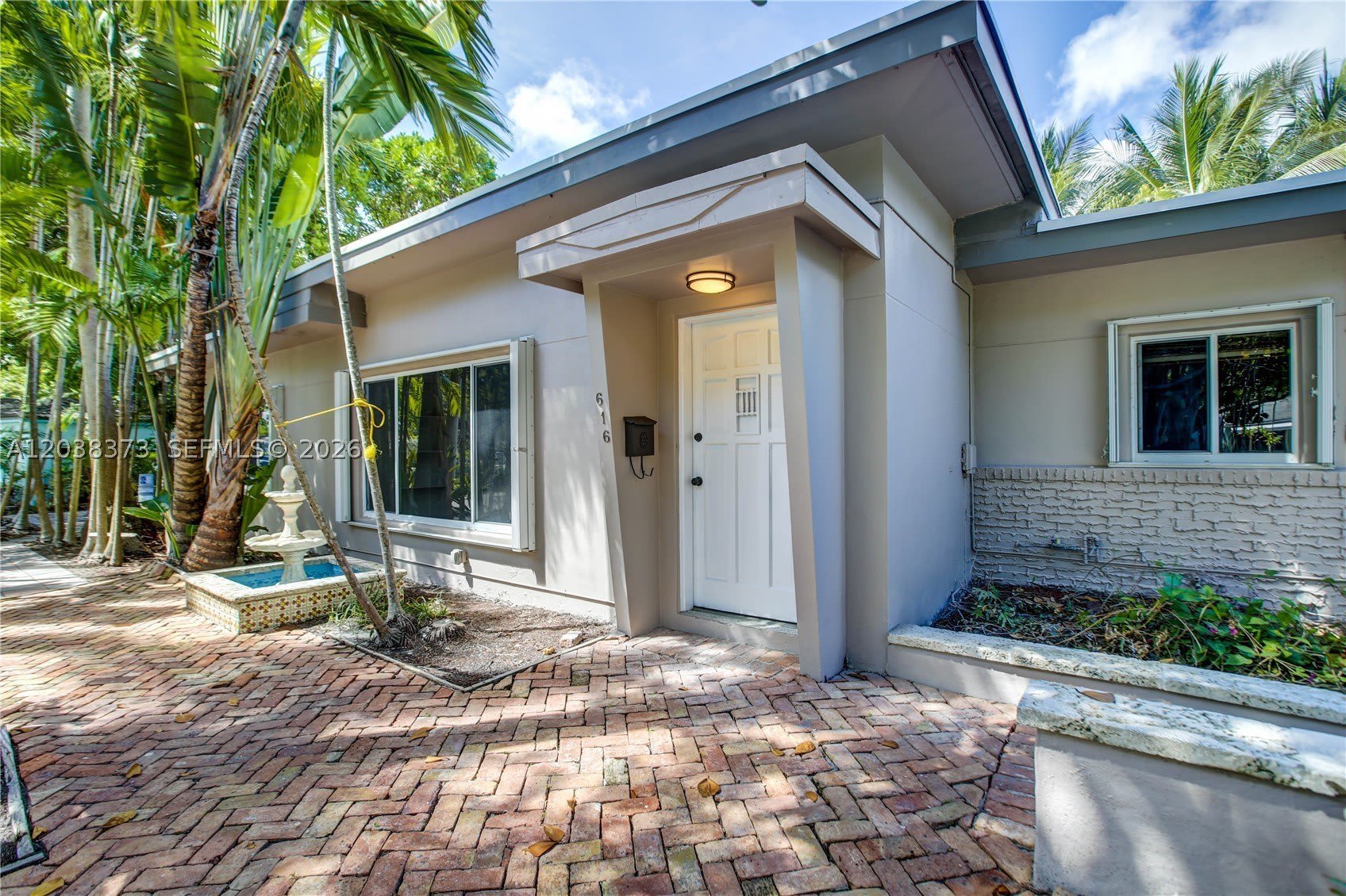 616 Sw 11Th Ct – photo 1