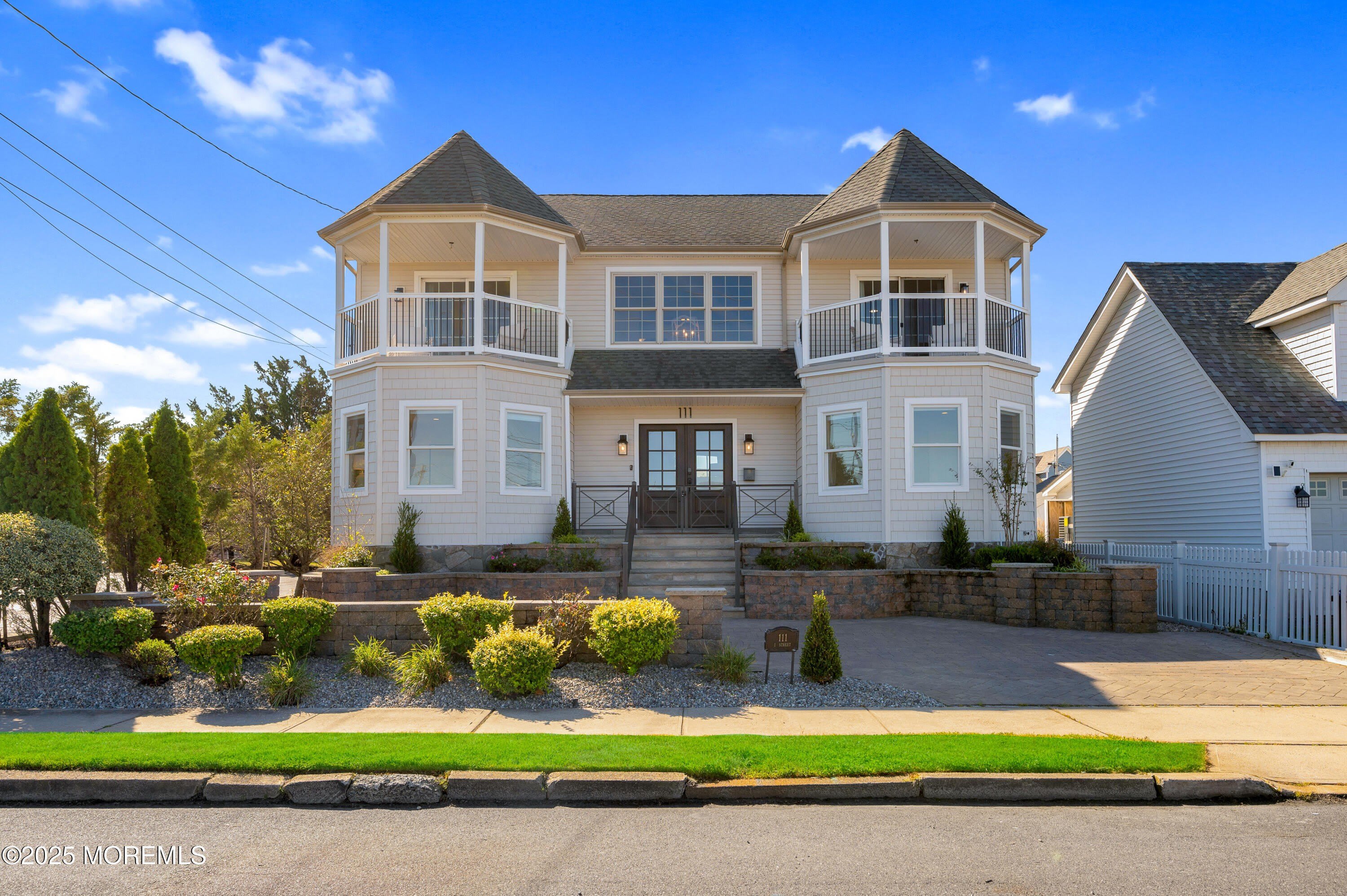111 I Street – photo 1