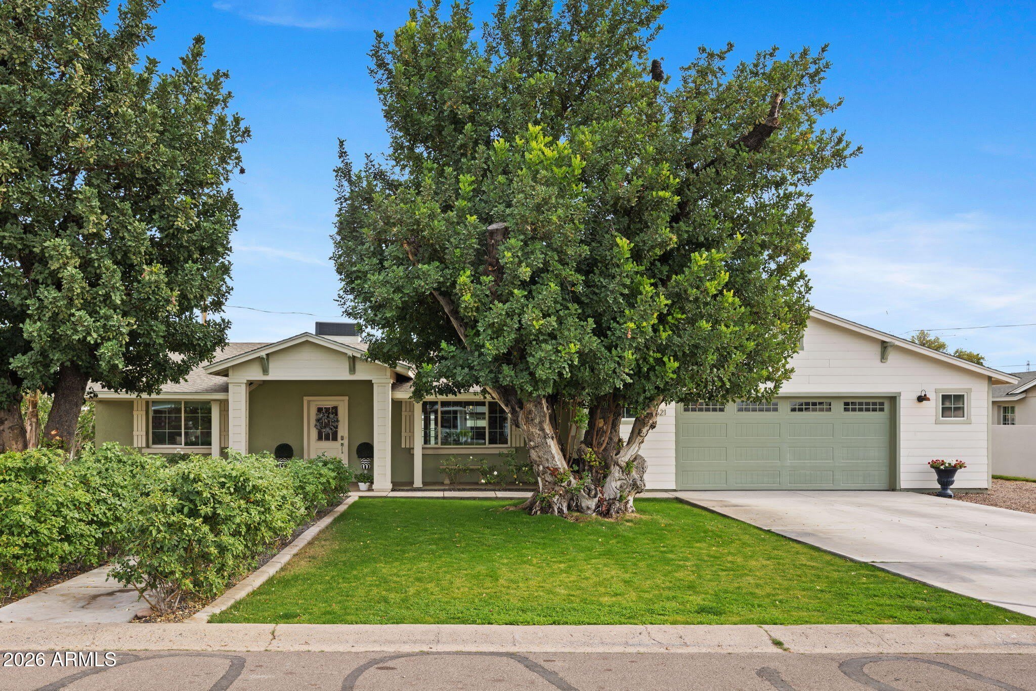 3621 N KACHINA Lane – photo 1