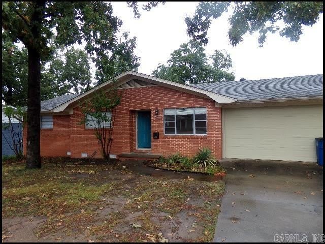 4500 Arlington Drive – photo 1