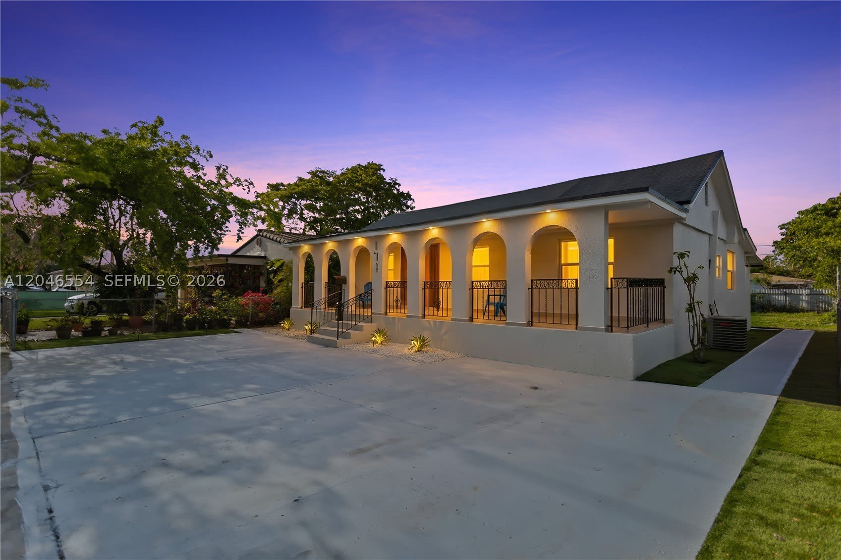 171 W 13Th St – photo 1
