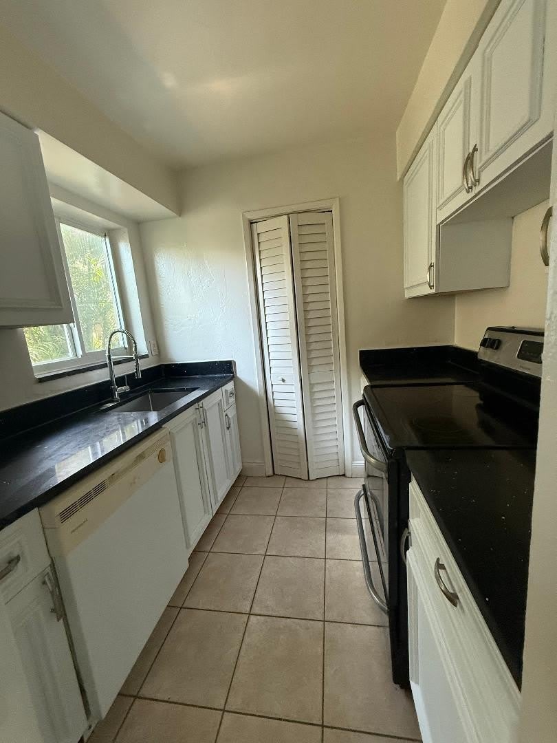 2317 NE 2nd Street – photo 1