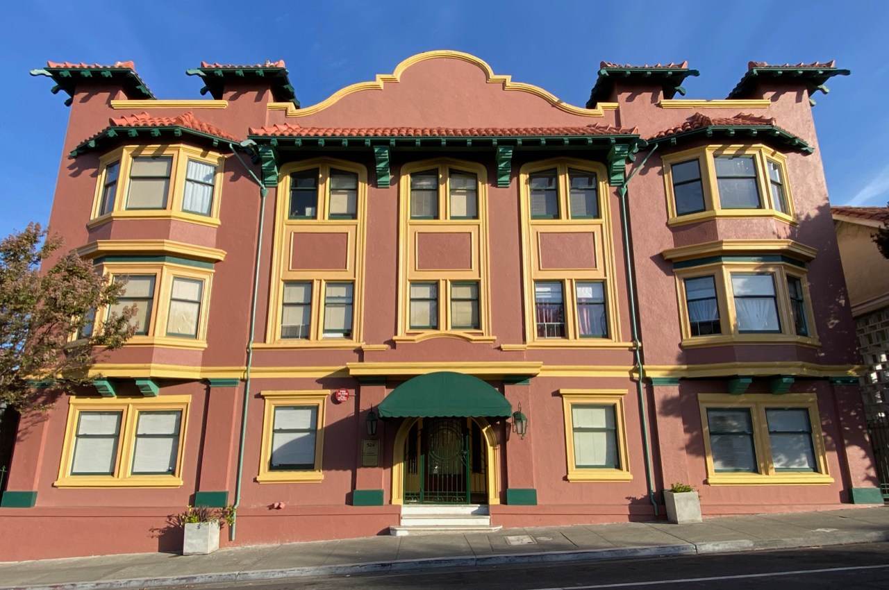 524 Georgia Street – photo 1 of 21