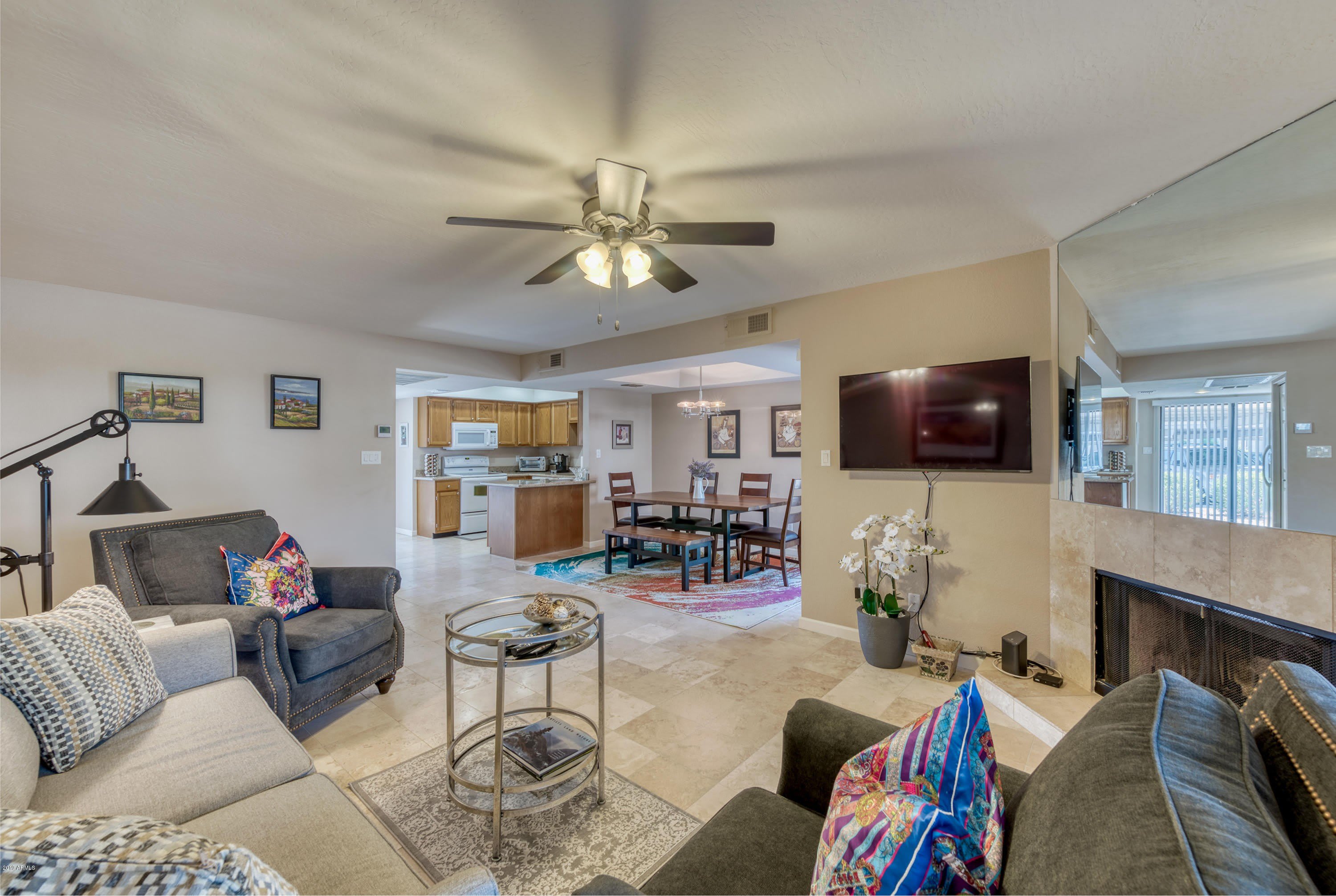 9445 N 94th Place – photo 1