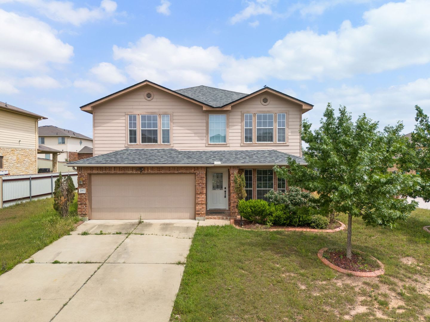 2002 Isabelle Dr – photo 1