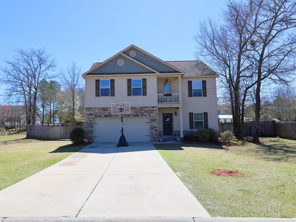 54 Edinburgh Castle Lane – photo 1 of 121