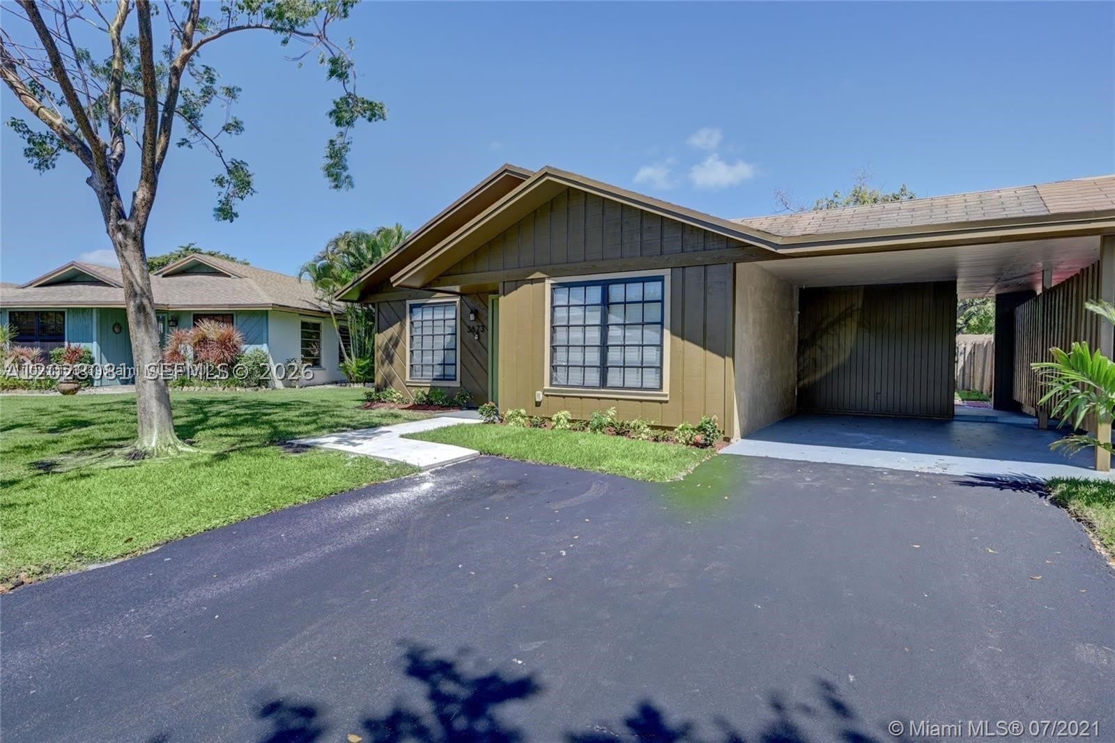 3673 W Valley Green Dr – photo 1