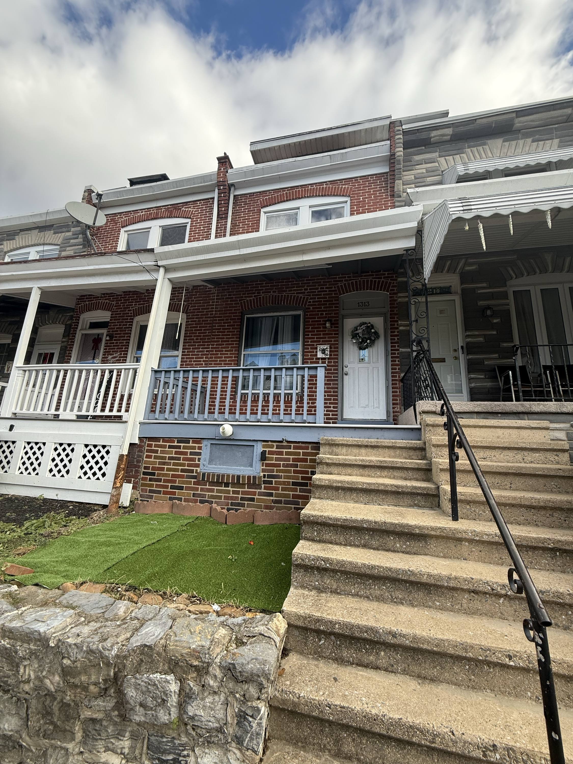 1313 Birch Street – photo 1