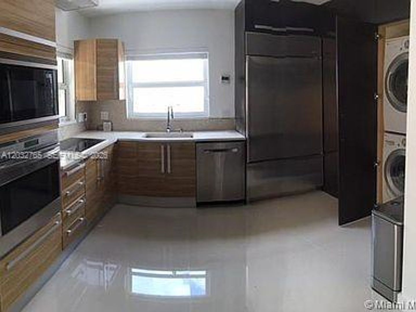 3 Farrey Lane 3, Miami Beach, FL 33139 – photo 1