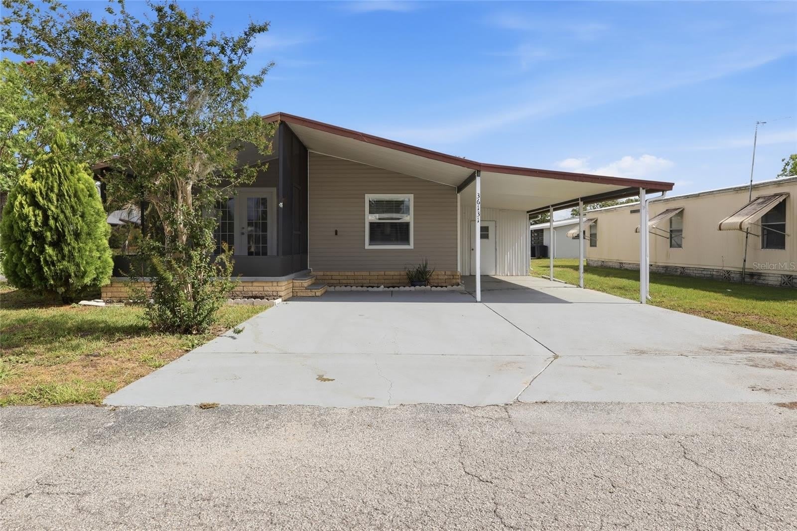 36131 ZINNIA Street – photo 1