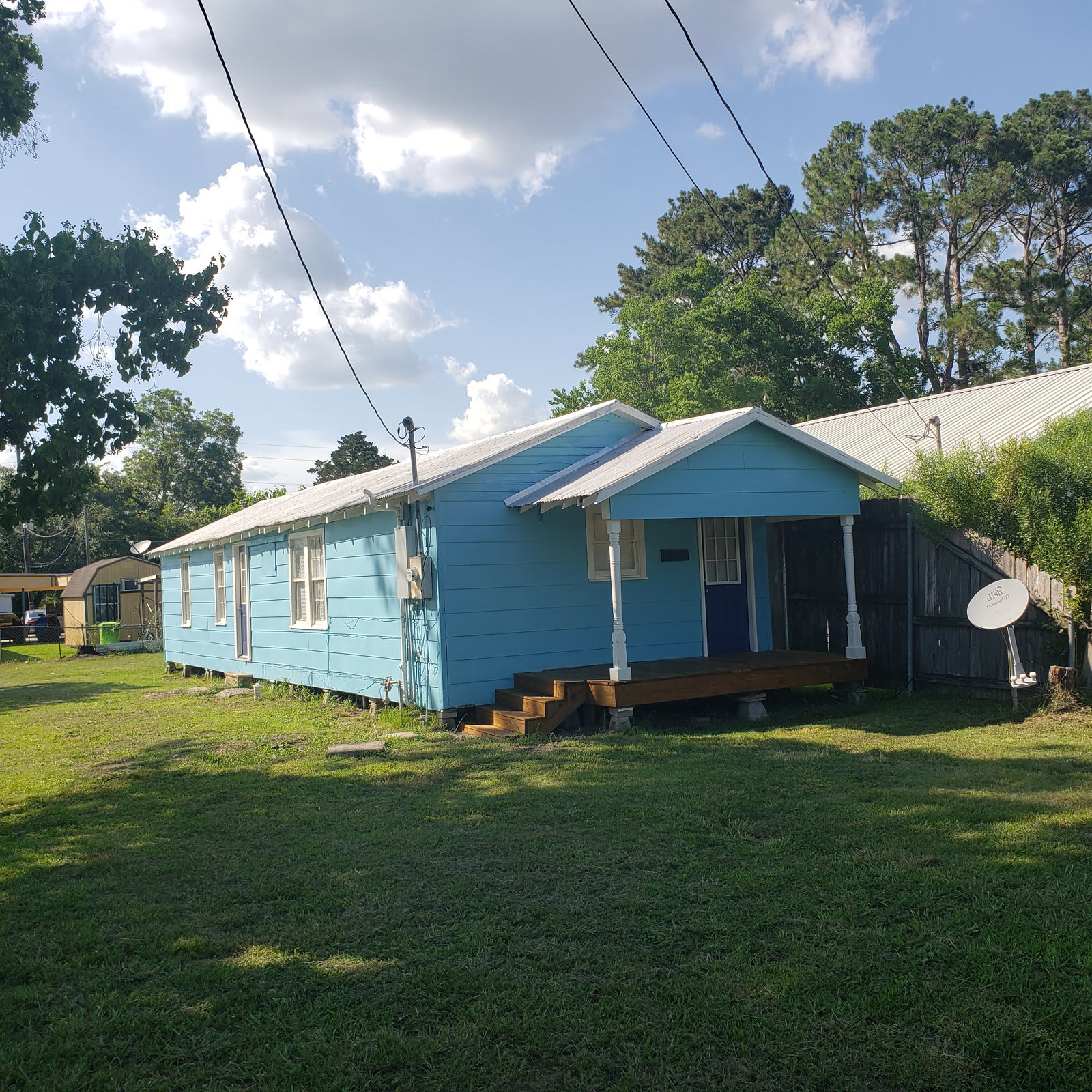 914 Landry Street – photo 1 of 9