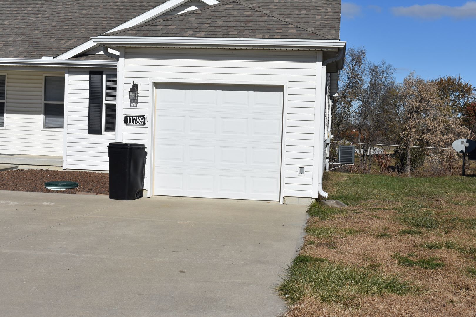 11789 Ridgeway Drive, St. Joseph MO 64505 – photo 1 of 20