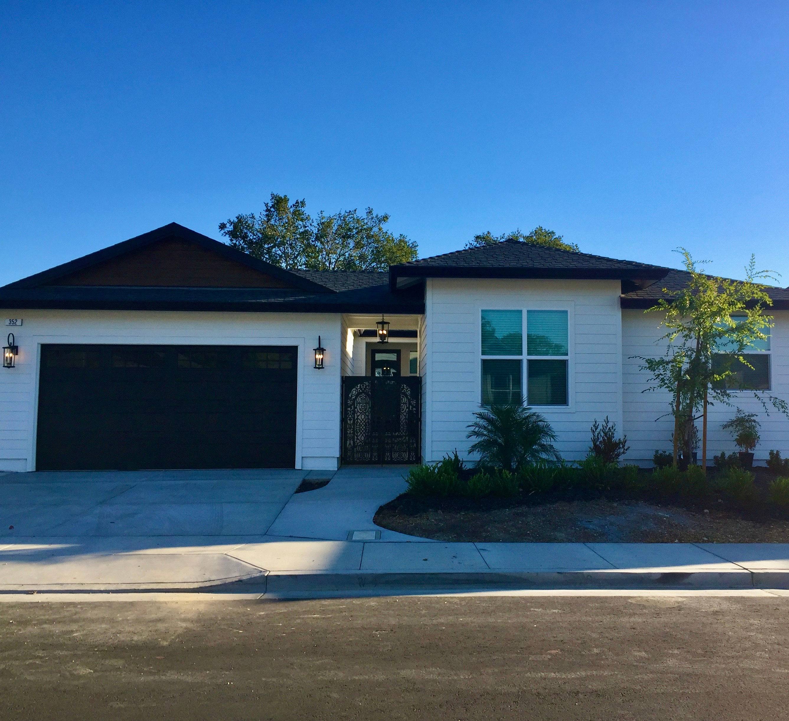 352 Graciella Drive – photo 1 of 30