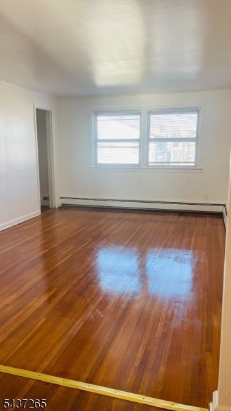 728 Thomas St – photo 1