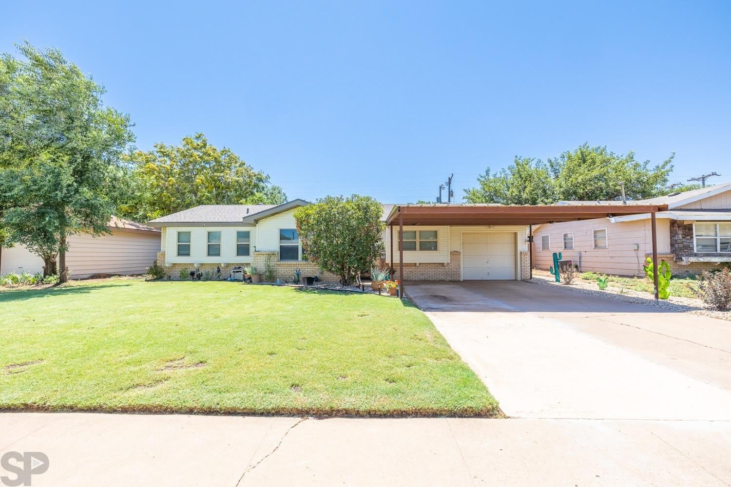 3413 Belmont Avenue – photo 1