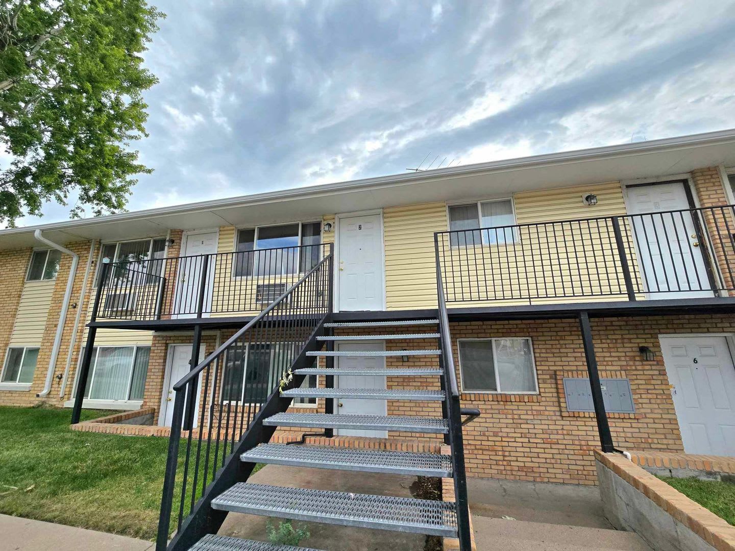 3016 Denver St – photo 1 of 7