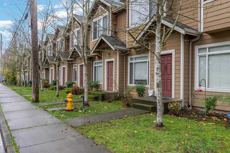 13005 64Th Ave S – photo 1 of 36
