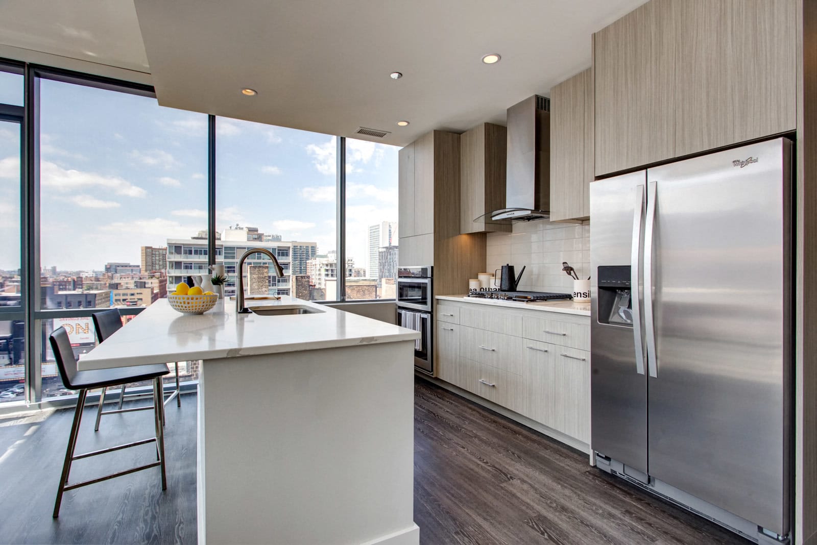640 North Wells – photo 1