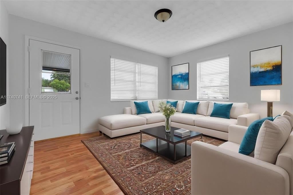 6340 Dawson Street – photo 1
