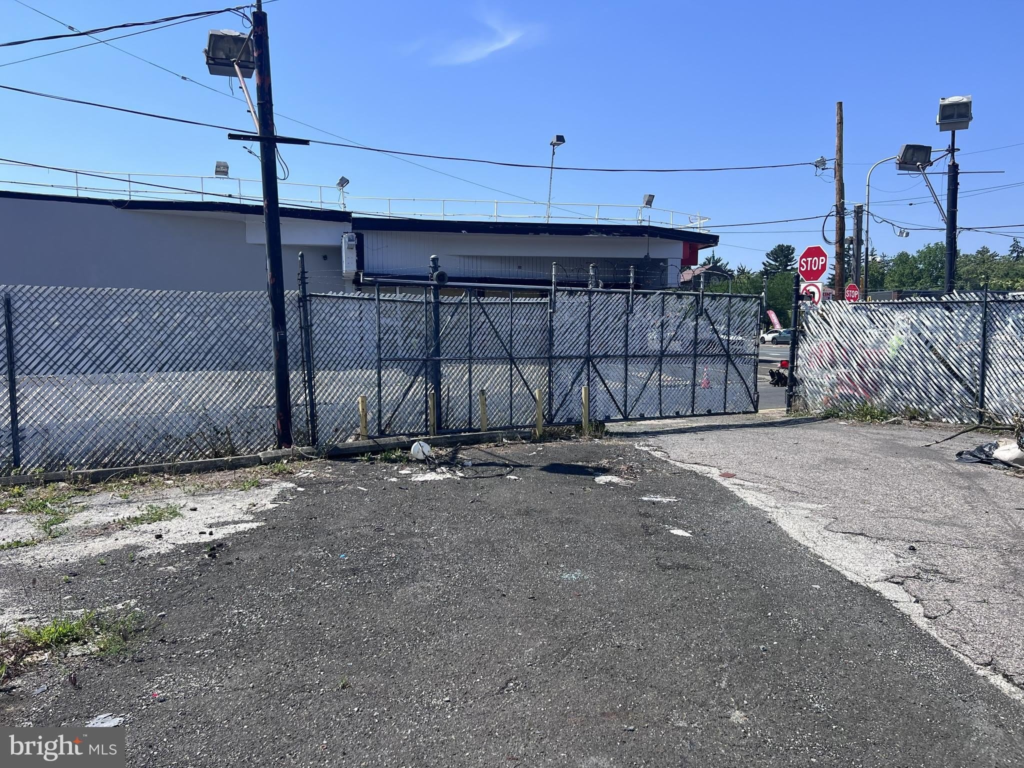 6701 OLD YORK Road – photo 1