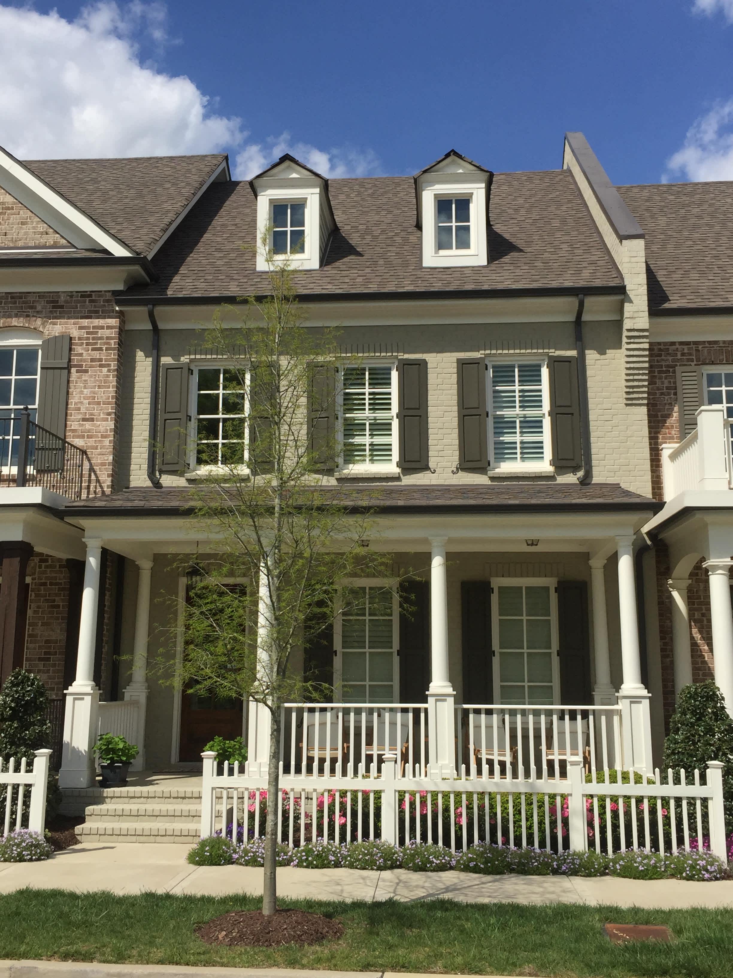 5009 Donovan Street – photo 1 of 385