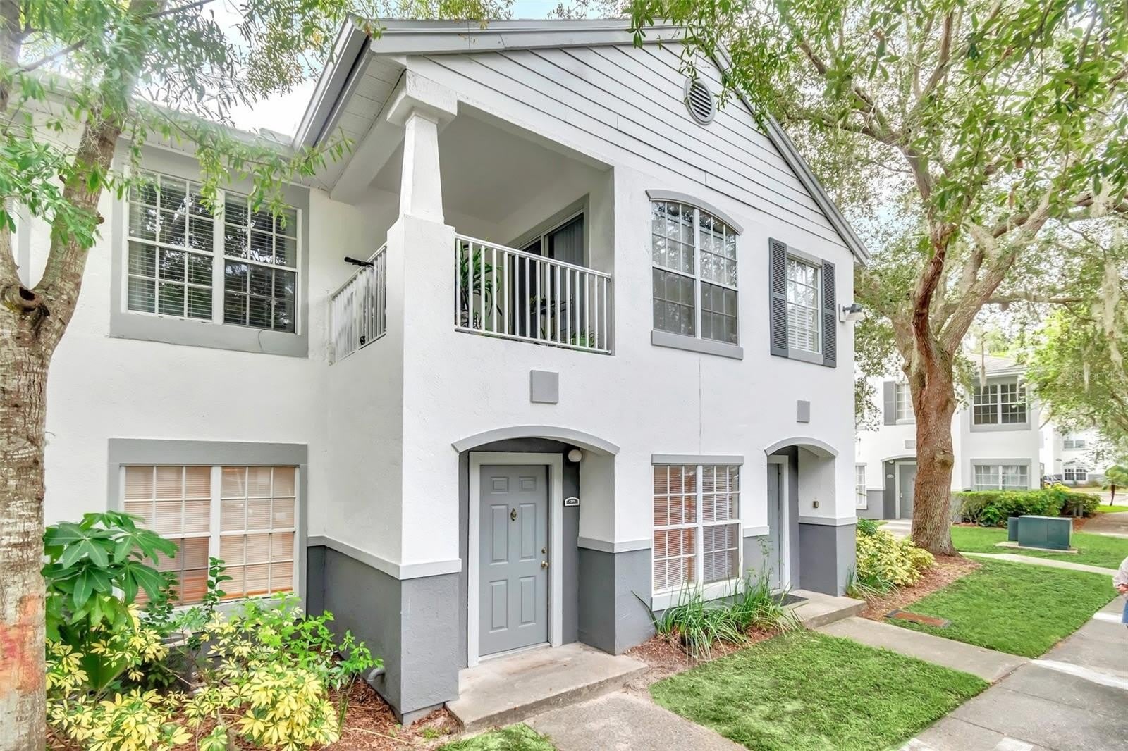 4328 S KIRKMAN Road – photo 1